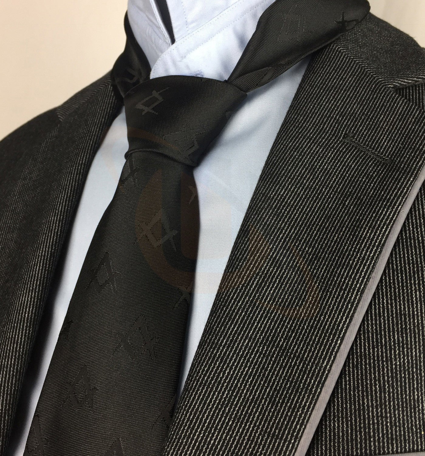 Masonic Masons Silk Tie with self print Square Compass Black Unique Regalia