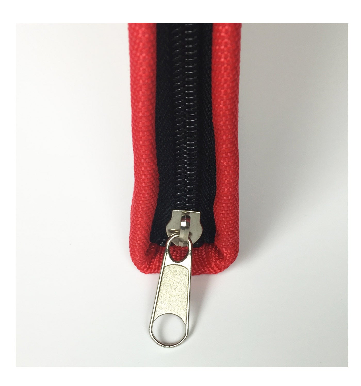 Masonic Regalia Standard Case (Red) - kitchcutlery
 - 4