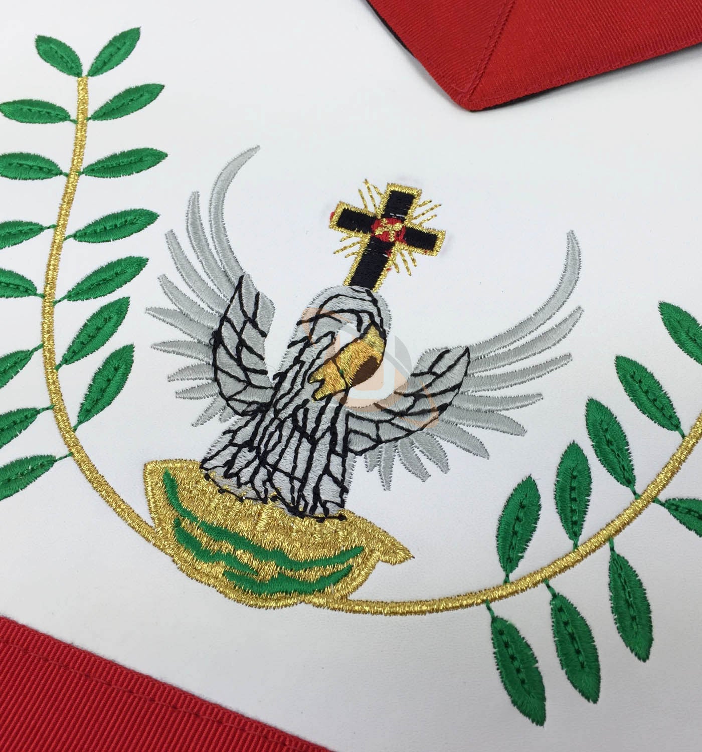 Masonic Rose Croix 18th Degree Apron, Gauntlets and Collar Set - kitchcutlery
 - 3